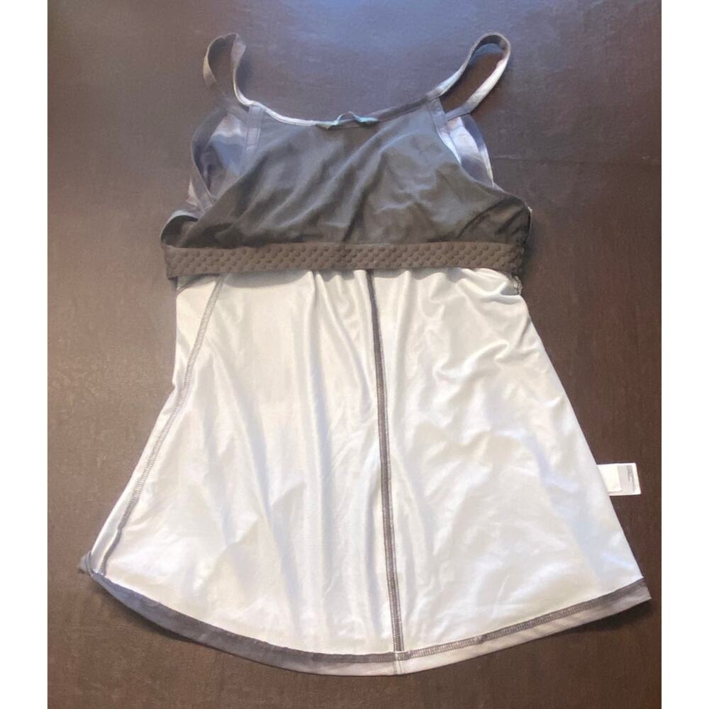 The North Face Rio Tank Top Granite Athletic Built-In Bra Large Pocket UPF 50 - Picture 9 of 13